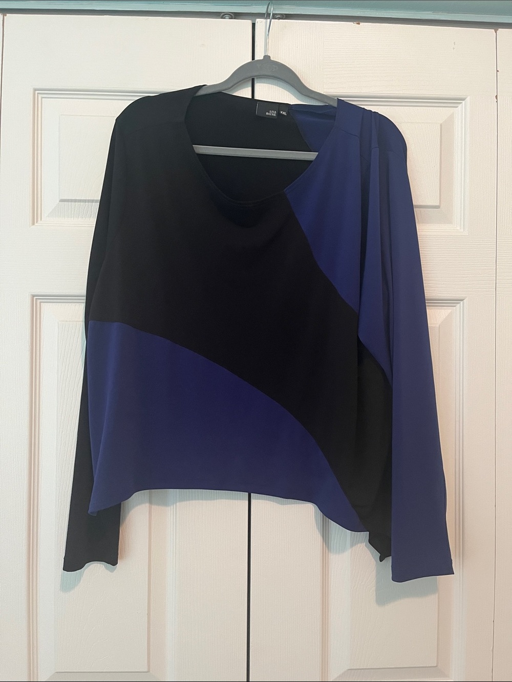 Lisa Bayne Black and Royal Colorblock Long Sleeve Tee